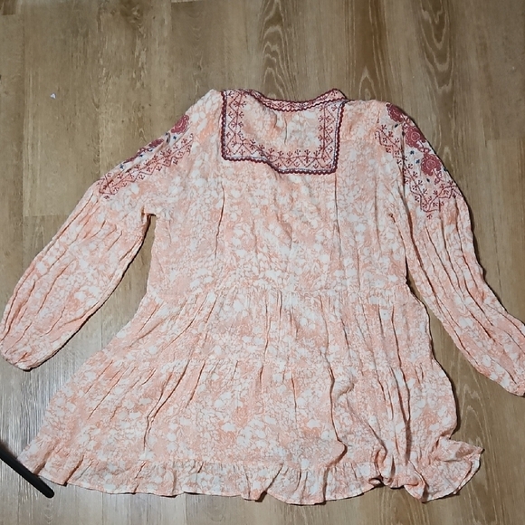 Anthropologie Pink Puff Sleeve Tunic with Mandarin Collar - Picture 6 of 6